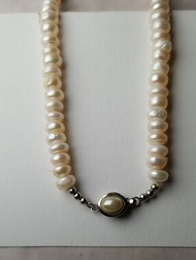 Vintage Freshwater Pearl Necklace With Metal Clasp